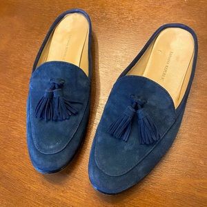 Womens blue suede Banana Republic tassel mule slides.